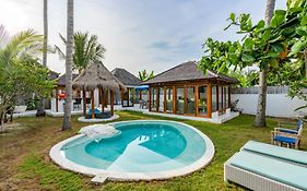 Villa Vie Lembongan