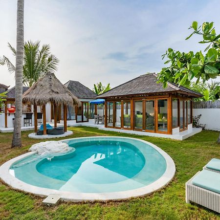 Villa Vie Lembongan Exterior photo